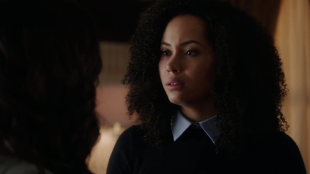Charmed-Online-dot-nl_Charmed-1x02LetThisMotherOut01425.jpg