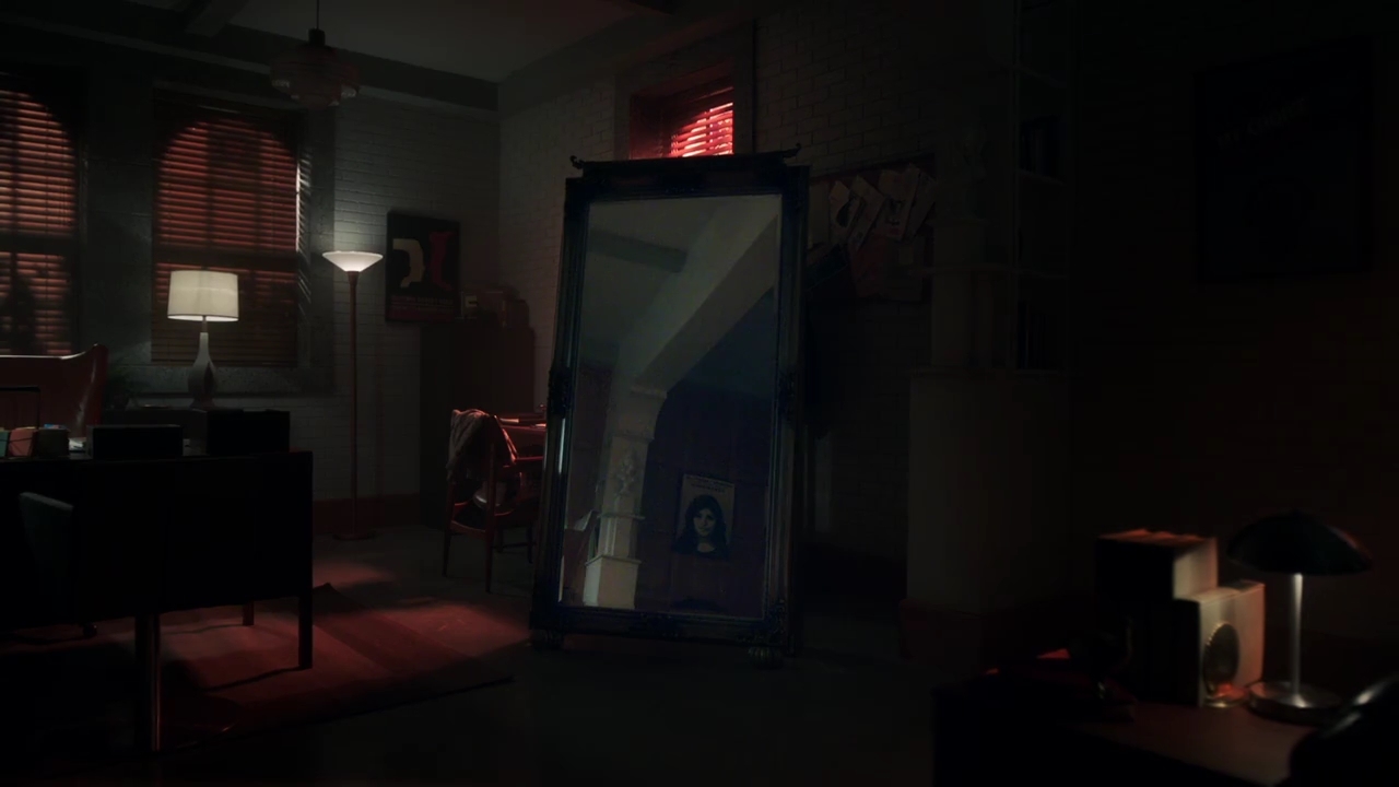 Charmed-Online-dot-nl_Charmed-1x02LetThisMotherOut01535.jpg