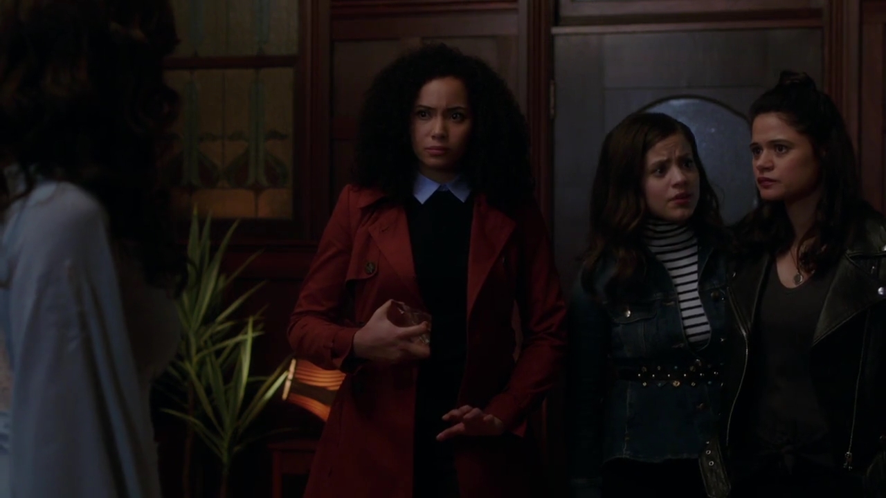 Charmed-Online-dot-nl_Charmed-1x02LetThisMotherOut01742.jpg Charmed-Online-dot-nl_Charmed-1x02LetThisMotherOut01742.jpg