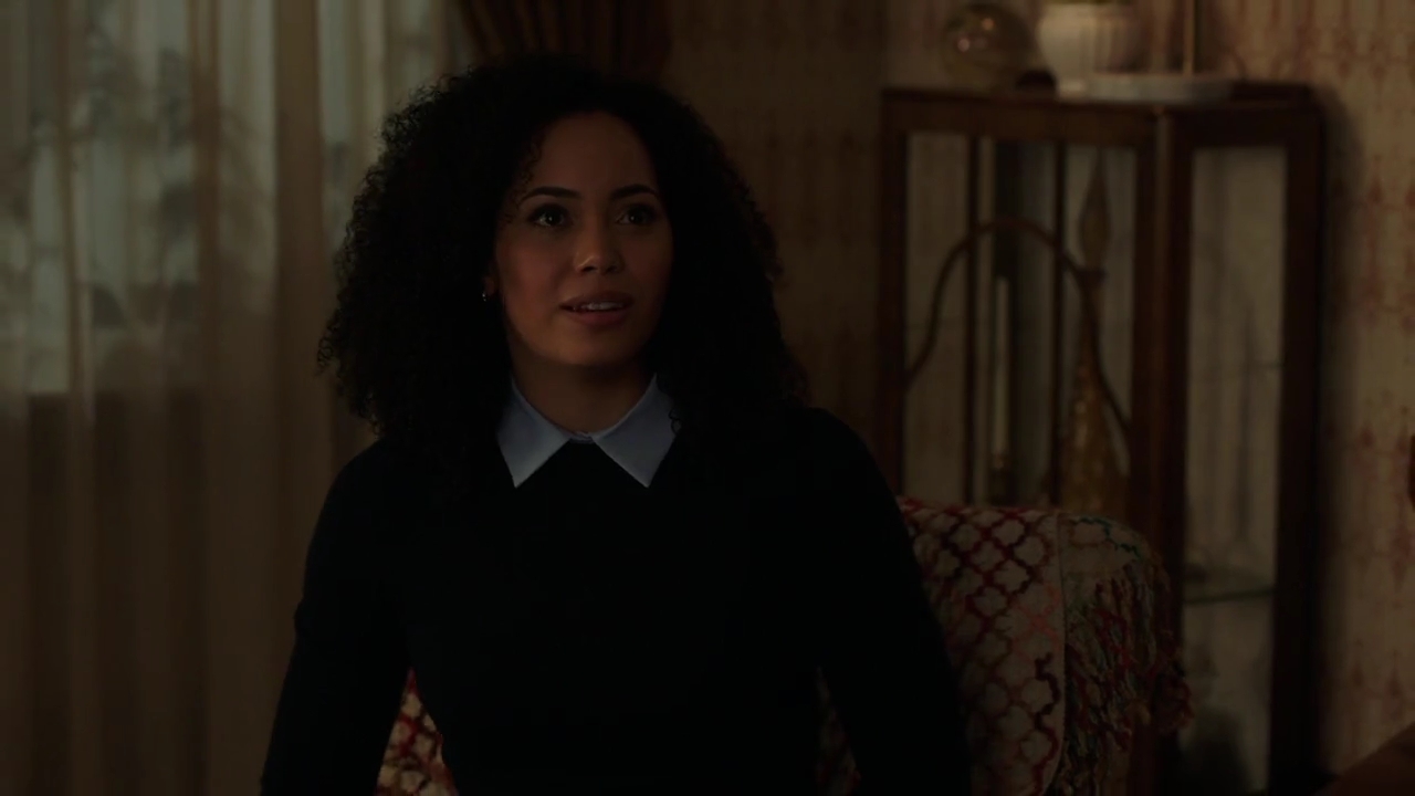 Charmed-Online-dot-nl_Charmed-1x02LetThisMotherOut01986.jpg