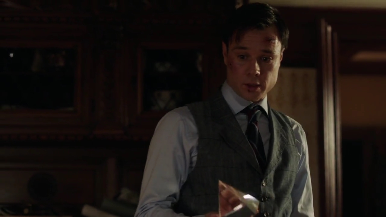 Charmed-Online-dot-nl_Charmed-1x02LetThisMotherOut01998.jpg