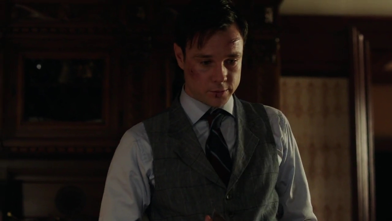 Charmed-Online-dot-nl_Charmed-1x02LetThisMotherOut01999.jpg