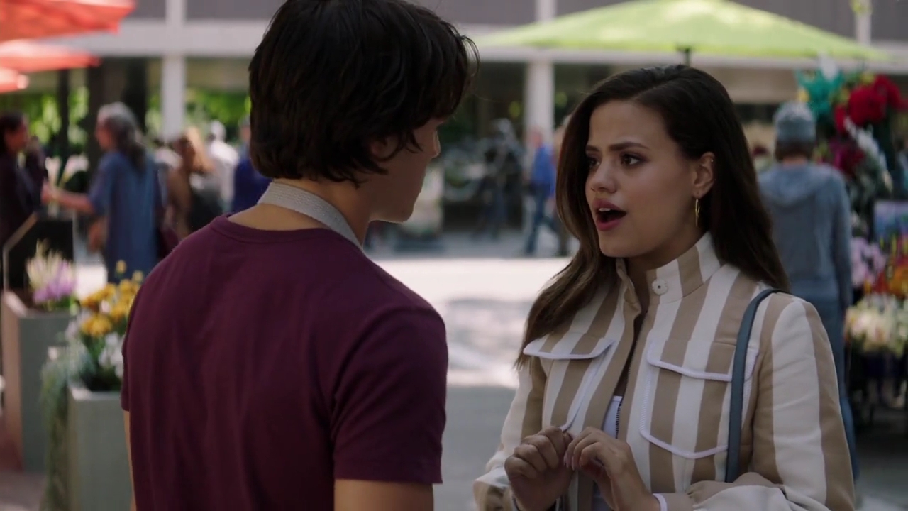 Charmed-Online-dot-nl_Charmed-1x02LetThisMotherOut02093.jpg