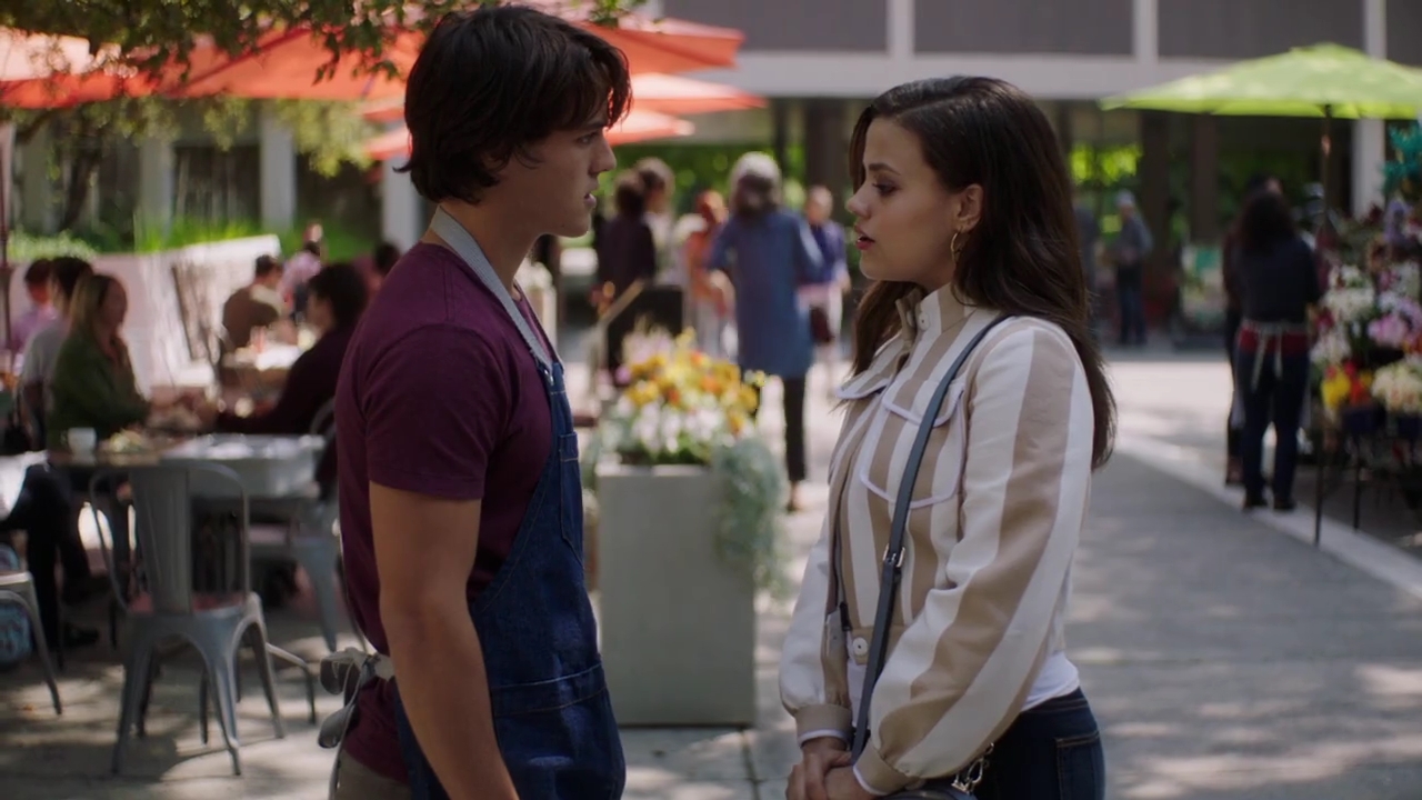 Charmed-Online-dot-nl_Charmed-1x02LetThisMotherOut02096.jpg