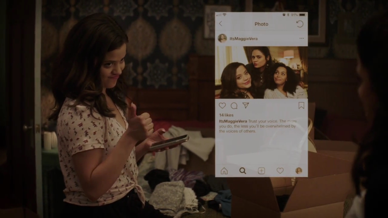 Charmed-Online-dot-nl_Charmed-1x02LetThisMotherOut02165.jpg