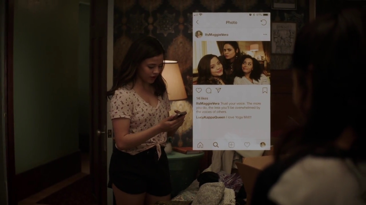 Charmed-Online-dot-nl_Charmed-1x02LetThisMotherOut02174.jpg