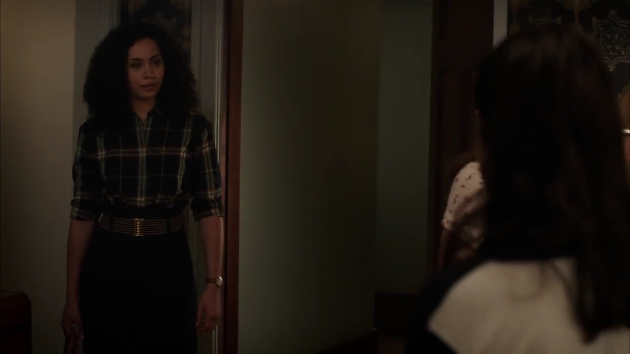 Charmed-Online-dot-nl_Charmed-1x02LetThisMotherOut02186.jpg