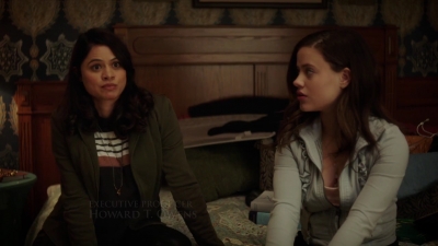 Charmed-Online-dot-nl_Charmed-1x02LetThisMotherOut00266.jpg