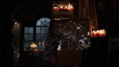 Charmed-Online-dot-nl_Charmed-1x02LetThisMotherOut01238.jpg