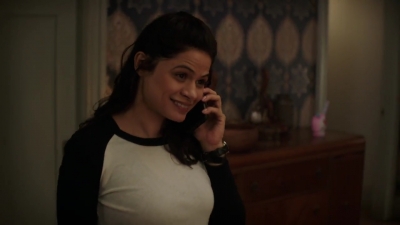 Charmed-Online-dot-nl_Charmed-1x02LetThisMotherOut02152.jpg