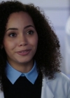 Charmed-Online-dot-nl_Charmed-1x02LetThisMotherOut00514.jpg