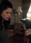 Charmed-Online-dot-nl_Charmed-1x02LetThisMotherOut00810.jpg