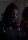 Charmed-Online-dot-nl_Charmed-1x02LetThisMotherOut01495.jpg