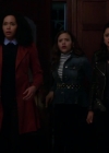 Charmed-Online-dot-nl_Charmed-1x02LetThisMotherOut01682.jpg