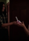 Charmed-Online-dot-nl_Charmed-1x02LetThisMotherOut02213.jpg