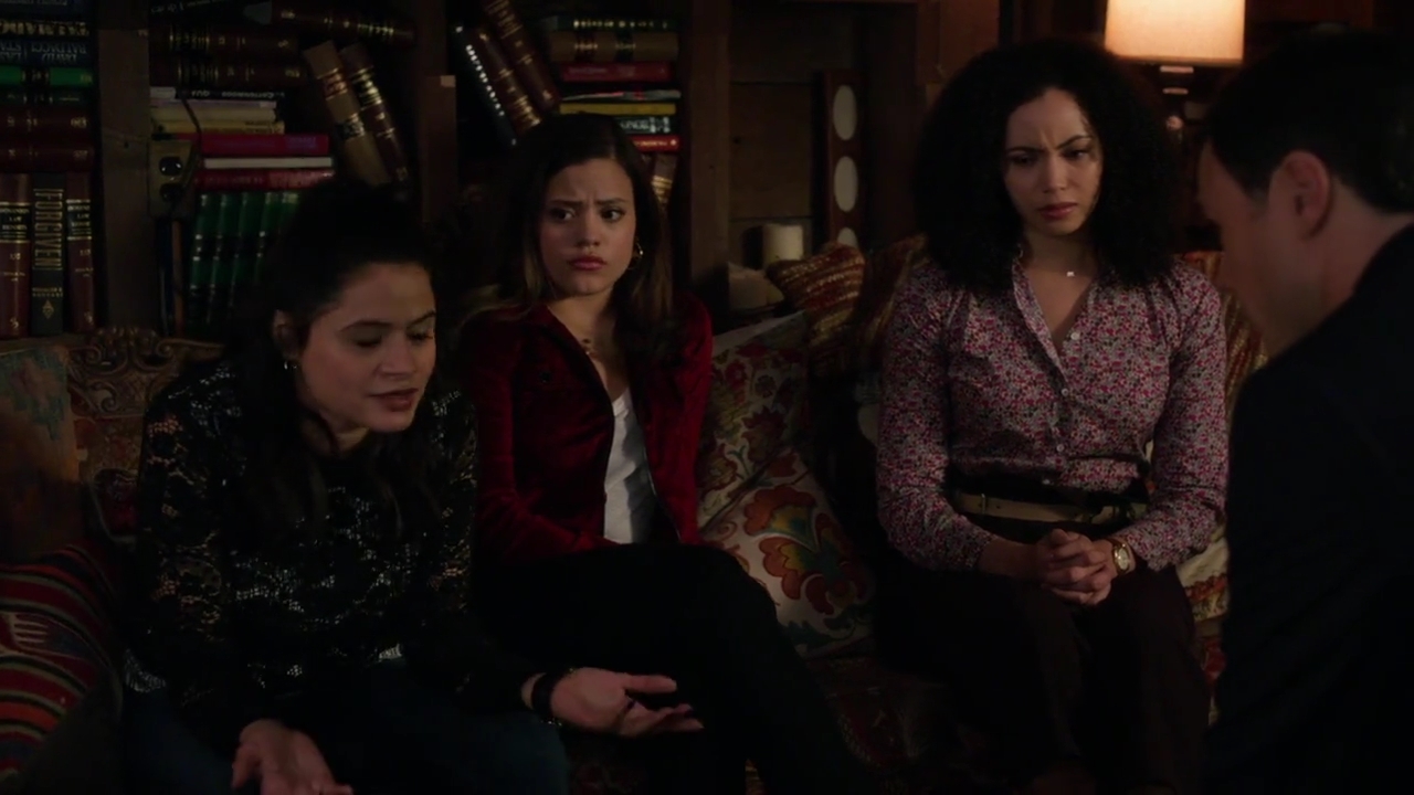 Charmed-Online-dot-nl_Charmed-1x03SweetTooth00169.jpg