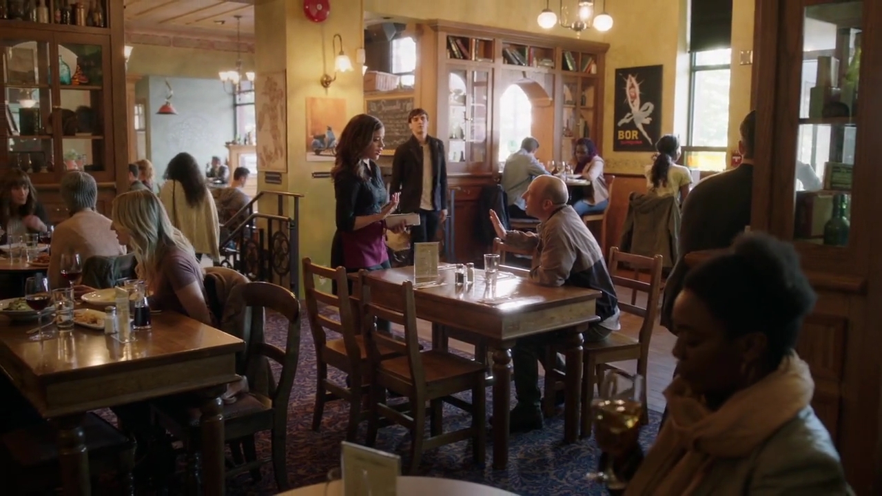 Charmed-Online-dot-nl_Charmed-1x03SweetTooth00444.jpg