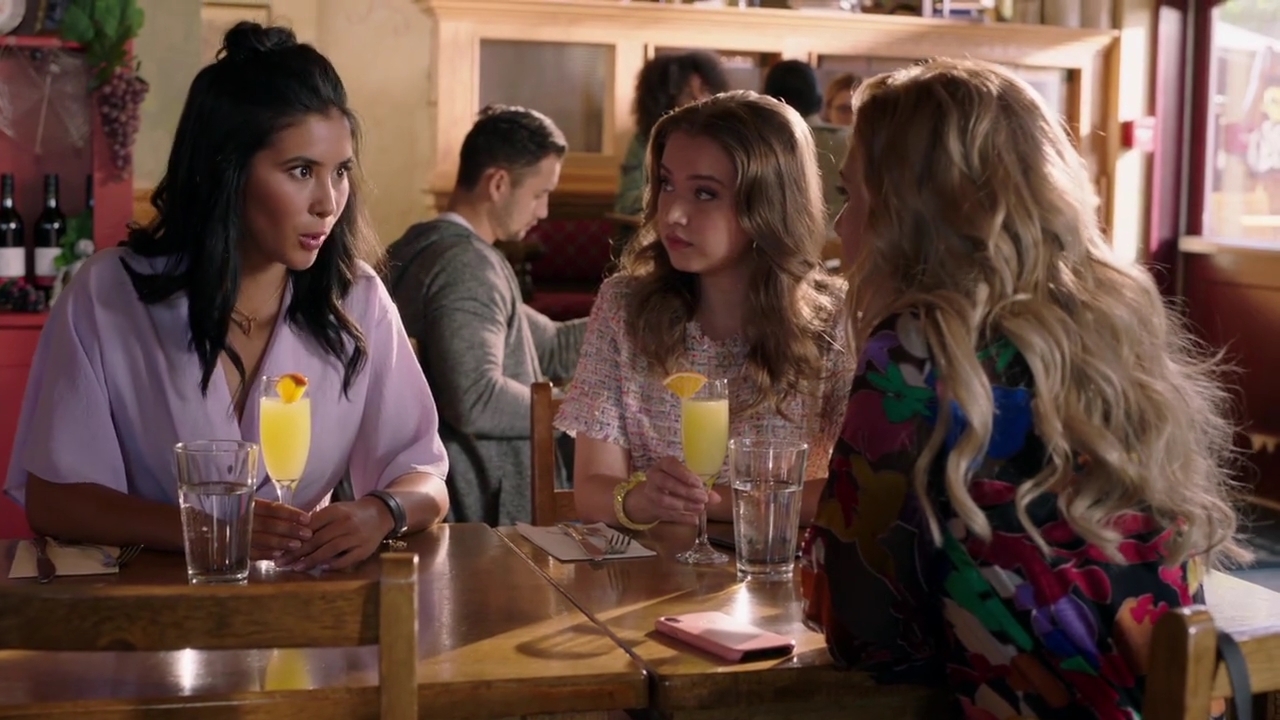 Charmed-Online-dot-nl_Charmed-1x03SweetTooth00522.jpg