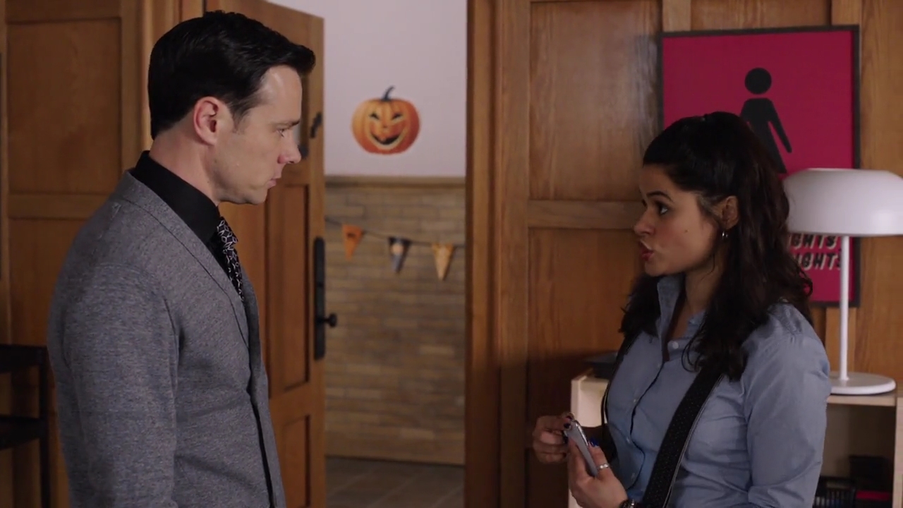 Charmed-Online-dot-nl_Charmed-1x03SweetTooth00611.jpg