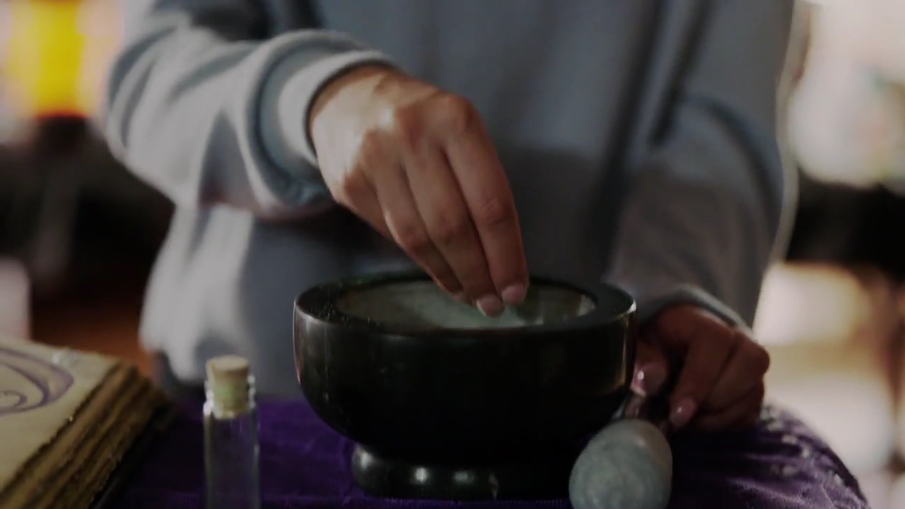 Charmed-Online-dot-nl_Charmed-1x03SweetTooth00848.jpg Charmed-Online-dot-nl_Charmed-1x03SweetTooth00848.jpg