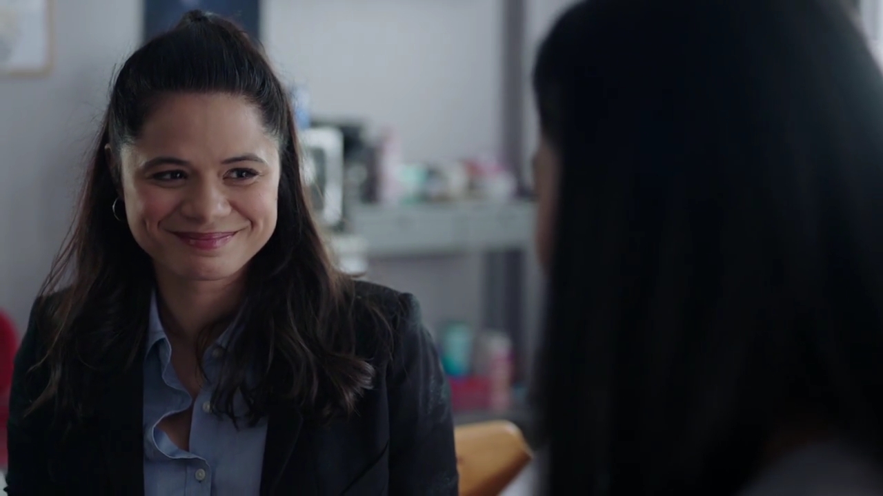 Charmed-Online-dot-nl_Charmed-1x03SweetTooth00940.jpg