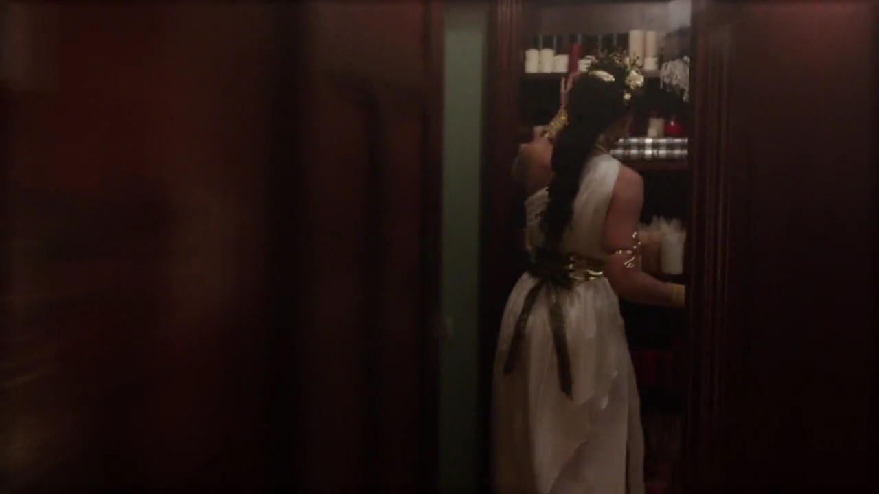 Charmed-Online-dot-nl_Charmed-1x03SweetTooth01761.jpg