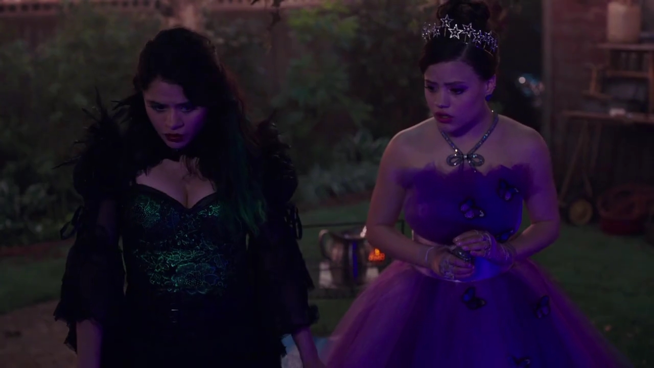 Charmed-Online-dot-nl_Charmed-1x03SweetTooth01829.jpg Charmed-Online-dot-nl_Charmed-1x03SweetTooth01829.jpg
