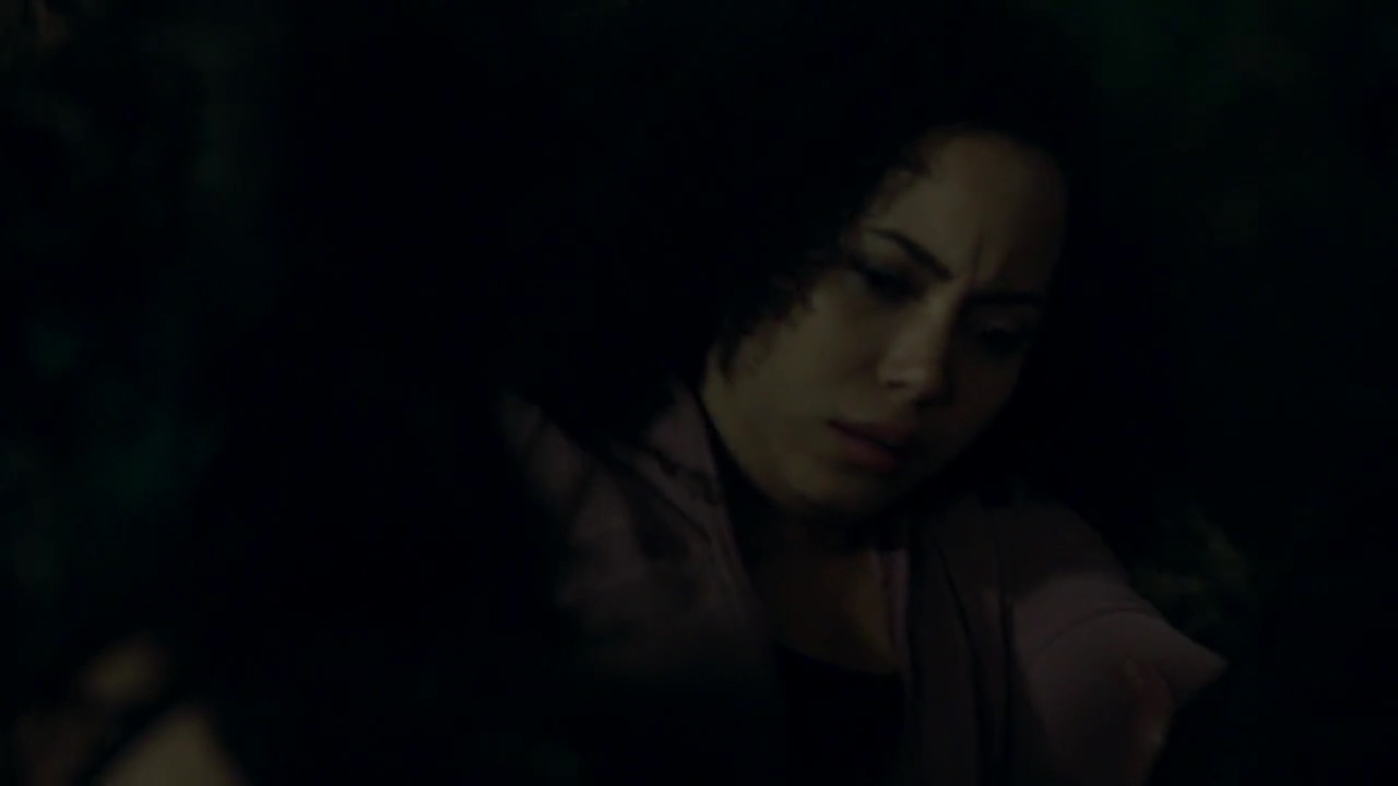 Charmed-Online-dot-nl_Charmed-1x03SweetTooth02123.jpg