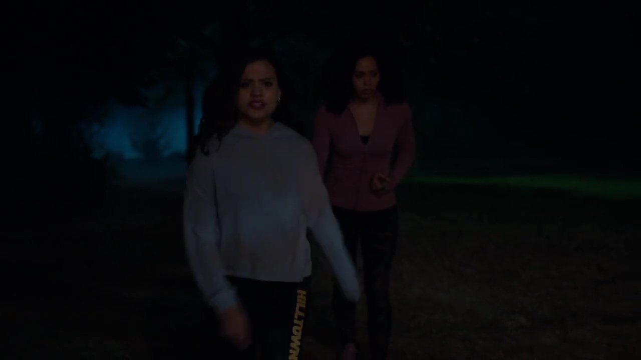 Charmed-Online-dot-nl_Charmed-1x03SweetTooth02288.jpg