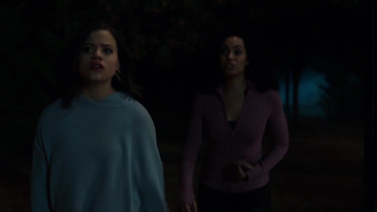 Charmed-Online-dot-nl_Charmed-1x03SweetTooth02295.jpg