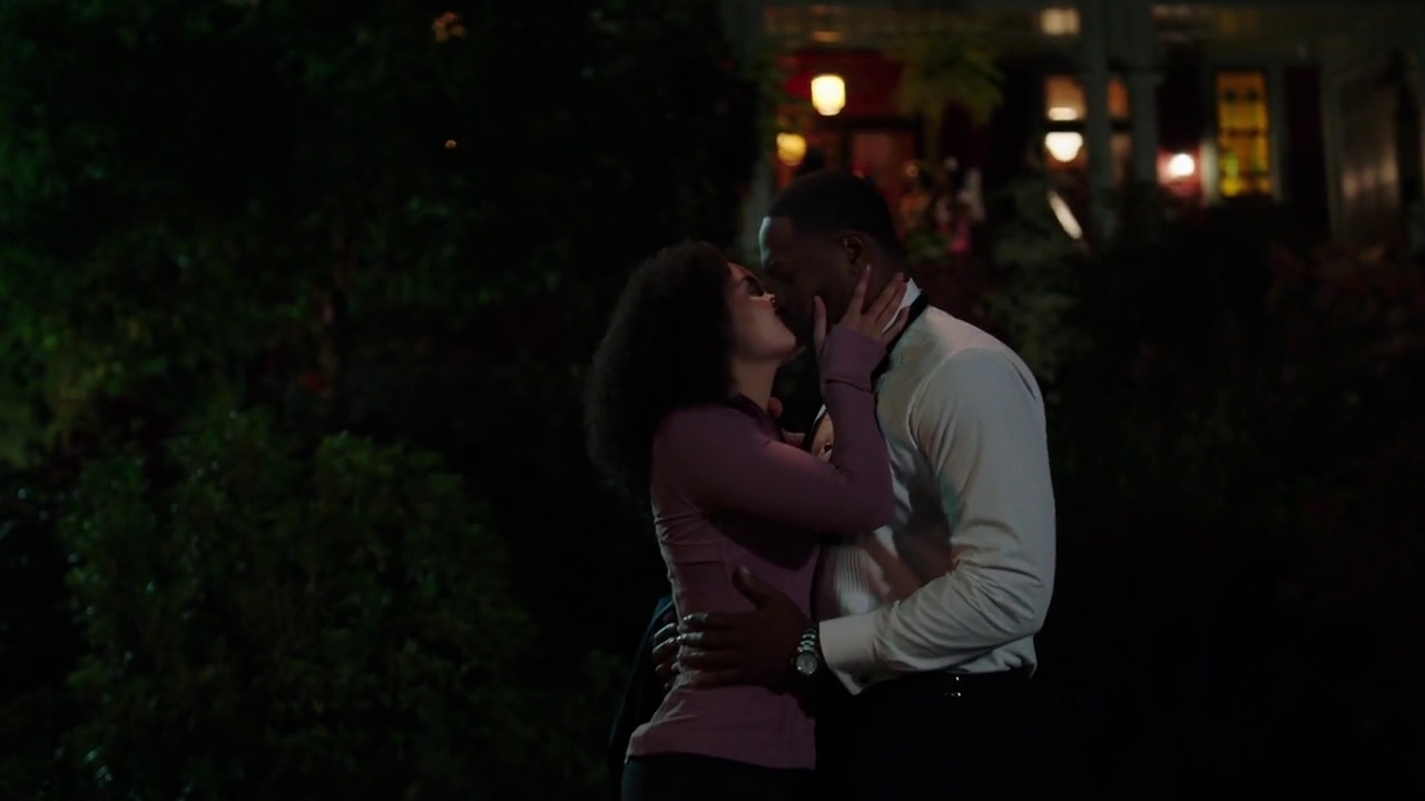 Charmed-Online-dot-nl_Charmed-1x03SweetTooth02307.jpg