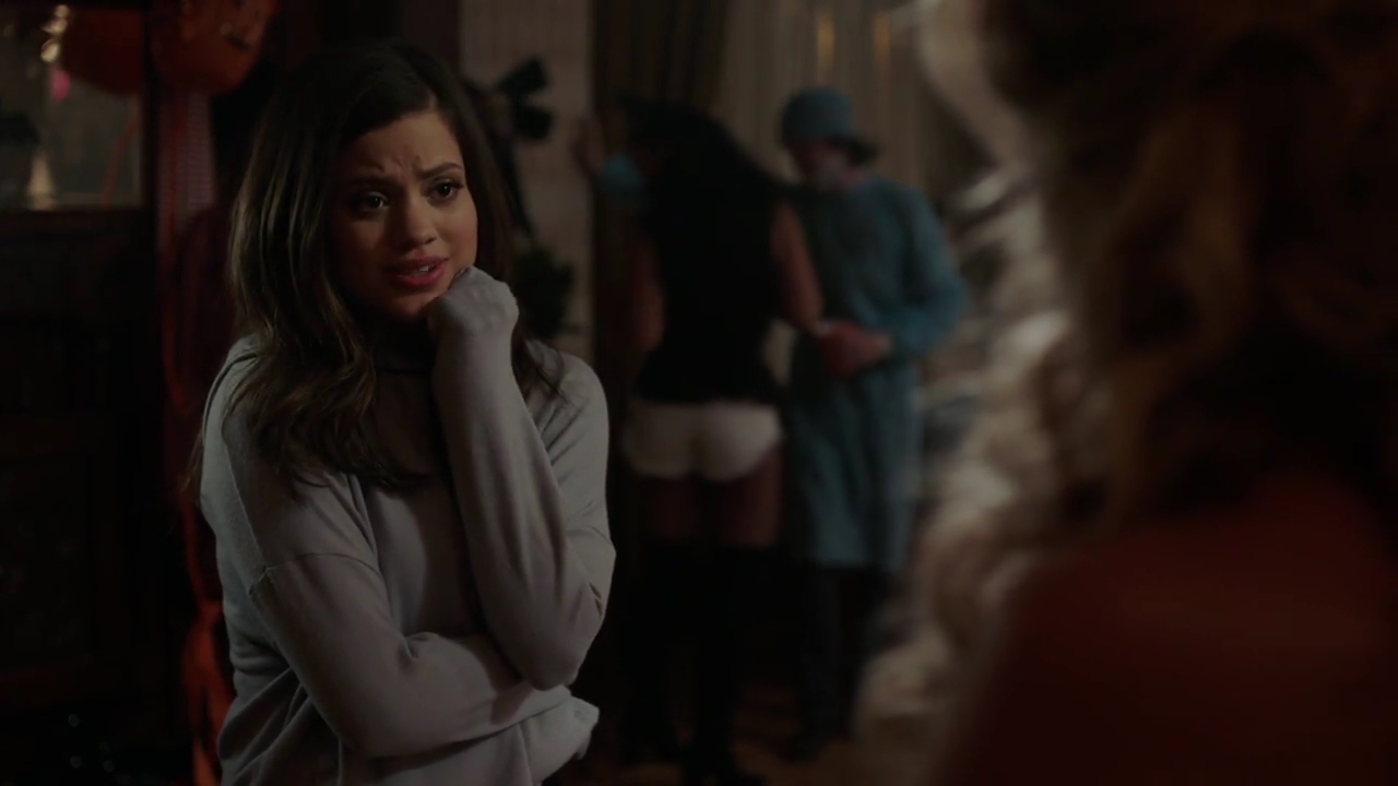 Charmed-Online-dot-nl_Charmed-1x03SweetTooth02347.jpg