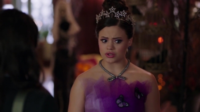 Charmed-Online-dot-nl_Charmed-1x03SweetTooth01153.jpg