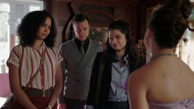 Charmed-Online-dot-nl_Charmed-1x03SweetTooth01164.jpg