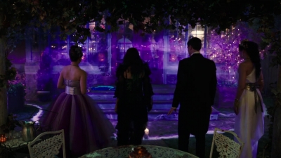 Charmed-Online-dot-nl_Charmed-1x03SweetTooth01833.jpg