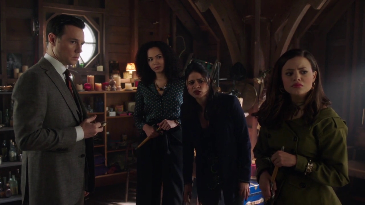 Charmed-Online-dot-nl_Charmed-1x04ExorciseYourDemons00437.jpg