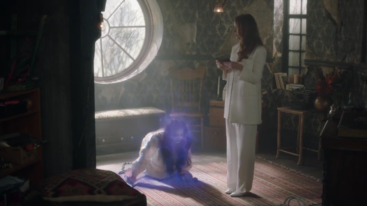 Charmed-Online-dot-nl_Charmed-1x04ExorciseYourDemons00449.jpg