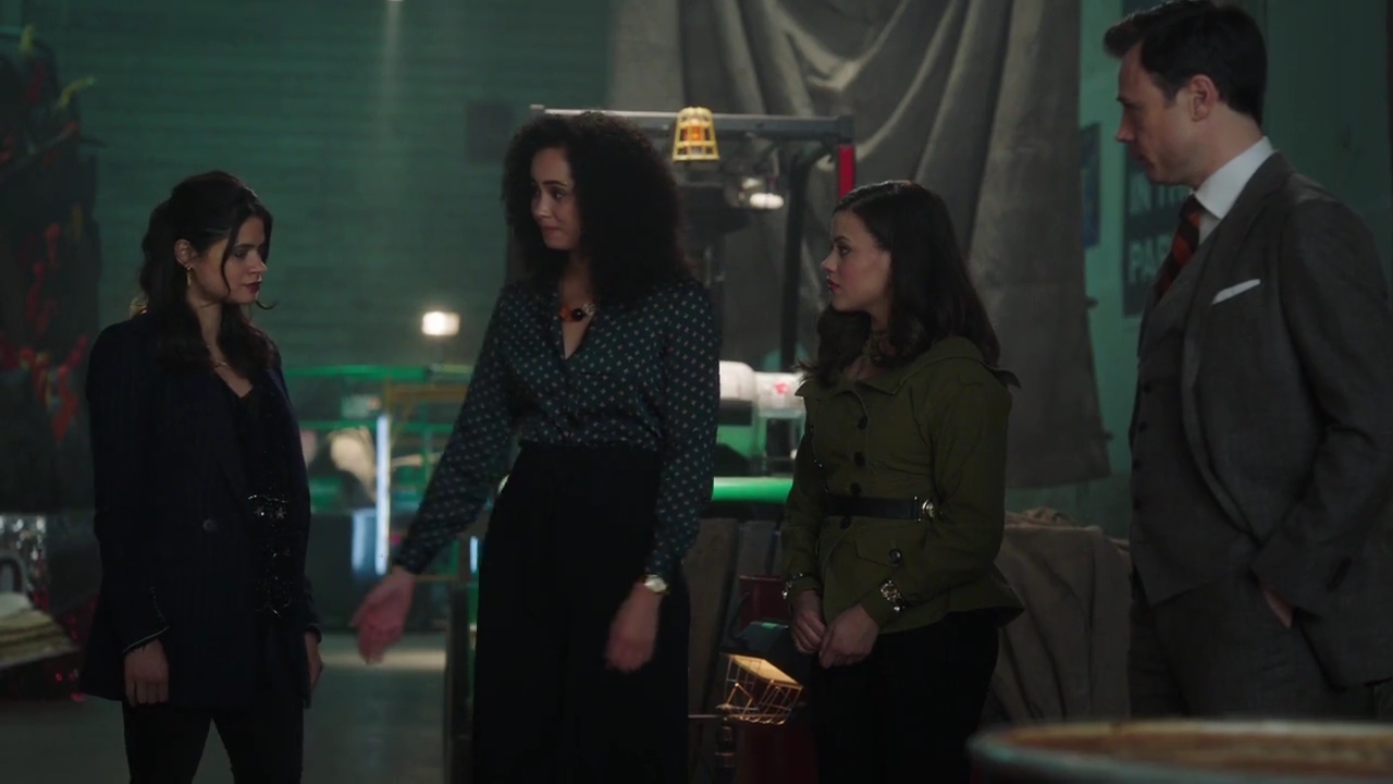 Charmed-Online-dot-nl_Charmed-1x04ExorciseYourDemons01462.jpg Charmed-Online-dot-nl_Charmed-1x04ExorciseYourDemons01462.jpg