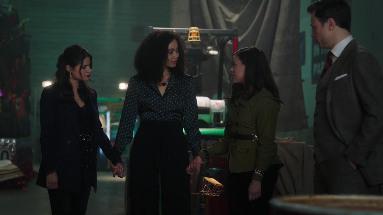 Charmed-Online-dot-nl_Charmed-1x04ExorciseYourDemons01466.jpg