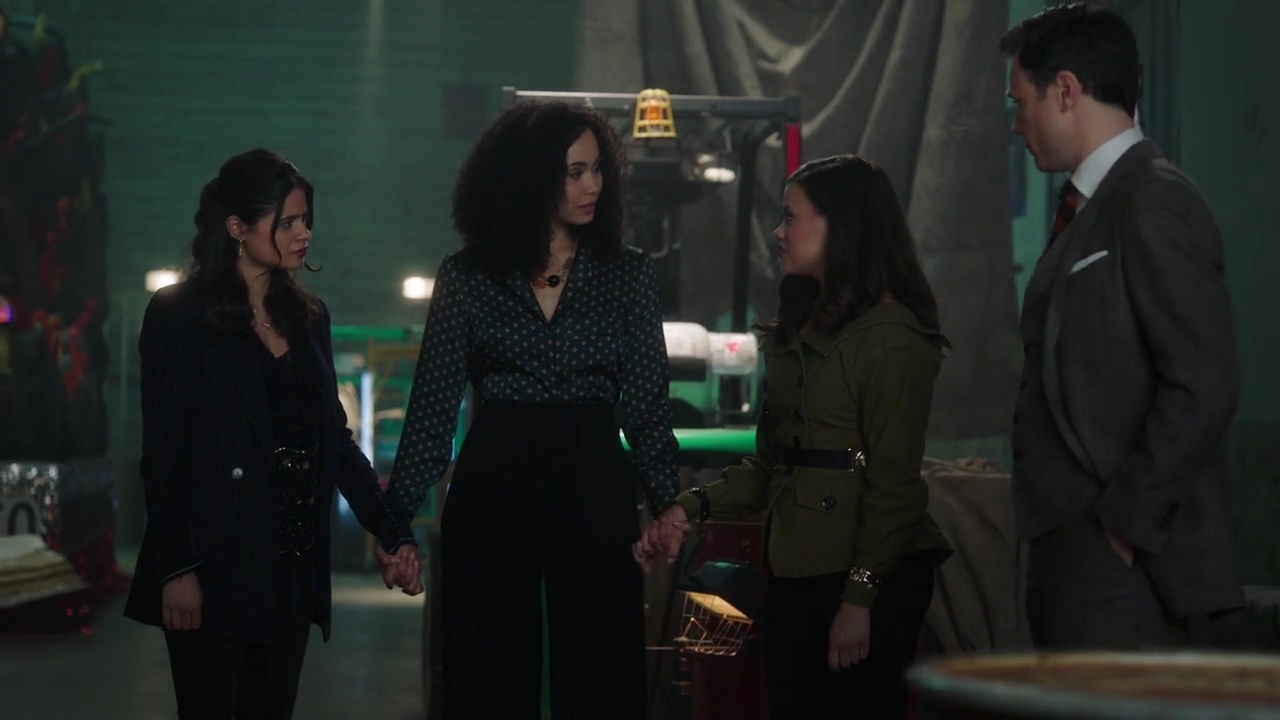 Charmed-Online-dot-nl_Charmed-1x04ExorciseYourDemons01467.jpg