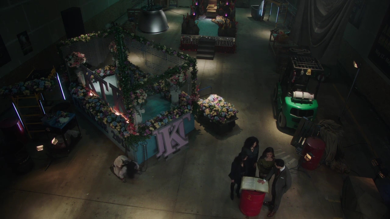 Charmed-Online-dot-nl_Charmed-1x04ExorciseYourDemons01523.jpg