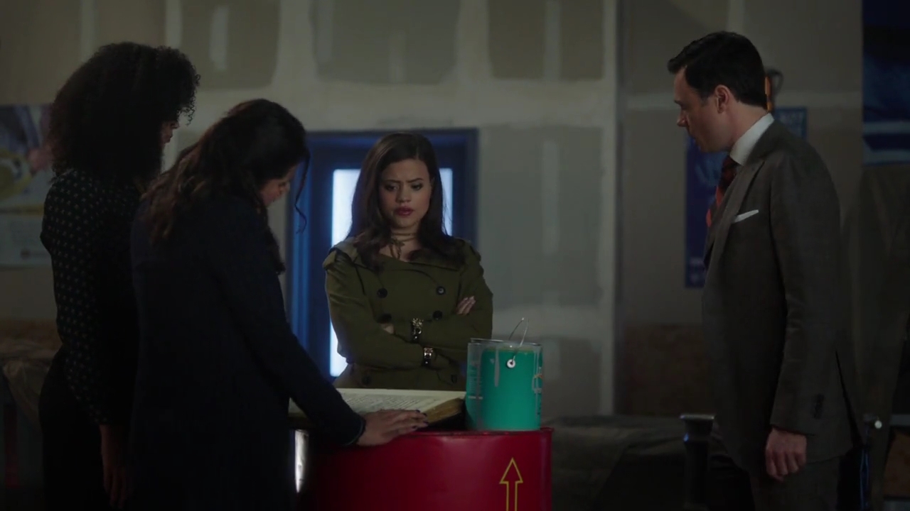 Charmed-Online-dot-nl_Charmed-1x04ExorciseYourDemons01542.jpg