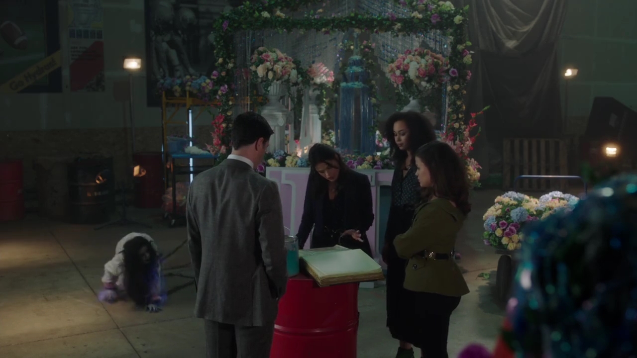 Charmed-Online-dot-nl_Charmed-1x04ExorciseYourDemons01549.jpg