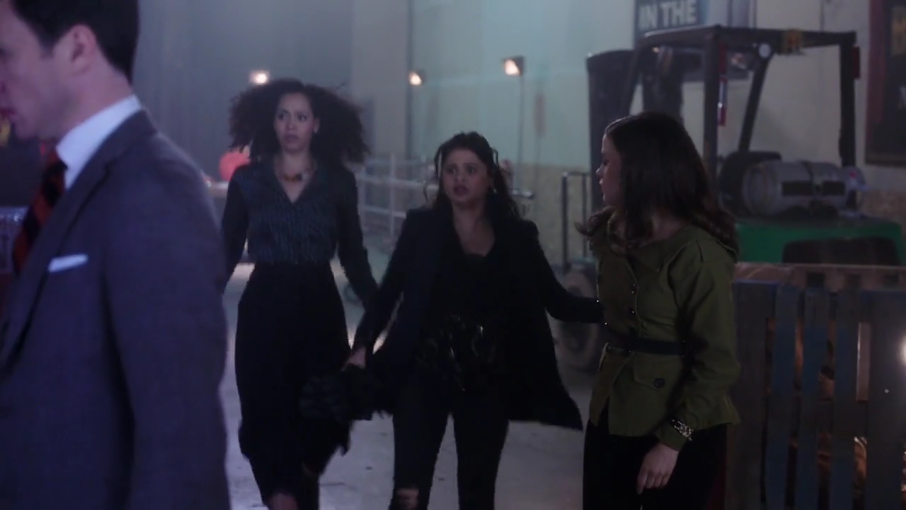 Charmed-Online-dot-nl_Charmed-1x04ExorciseYourDemons01772.jpg