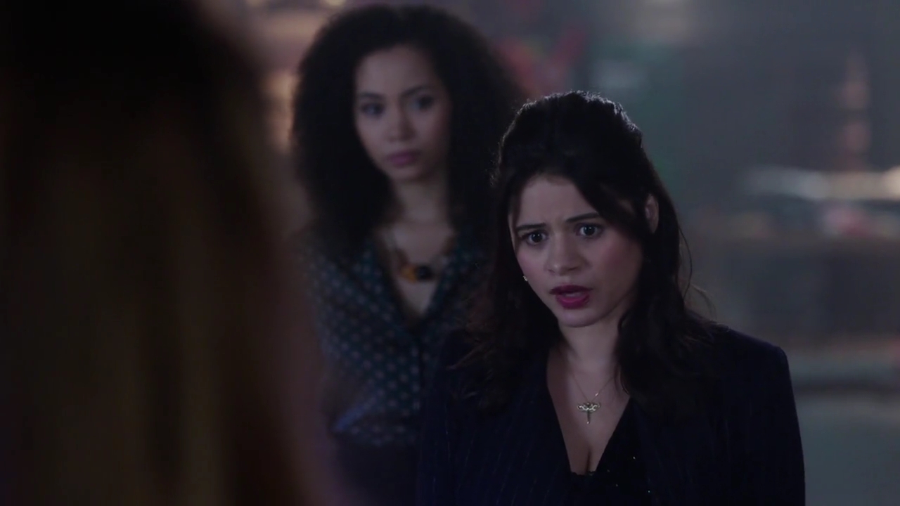 Charmed-Online-dot-nl_Charmed-1x04ExorciseYourDemons01814.jpg