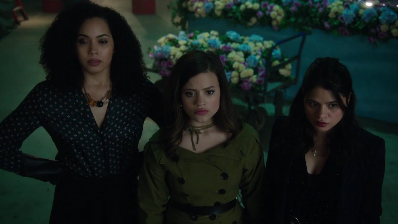 Charmed-Online-dot-nl_Charmed-1x04ExorciseYourDemons01835.jpg