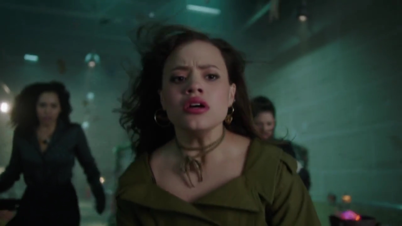 Charmed-Online-dot-nl_Charmed-1x04ExorciseYourDemons01892.jpg
