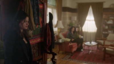 Charmed-Online-dot-nl_Charmed-1x04ExorciseYourDemons00360.jpg