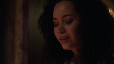 Charmed-Online-dot-nl_Charmed-1x04ExorciseYourDemons01396.jpg