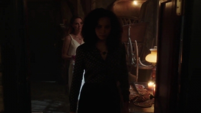 Charmed-Online-dot-nl_Charmed-1x04ExorciseYourDemons01412.jpg